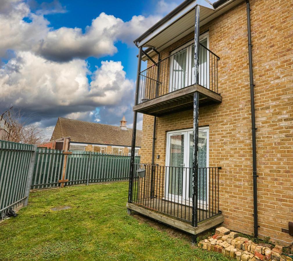 Surespring Apartment Erith Zewnętrze zdjęcie